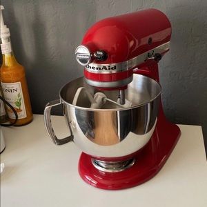 KitchenAid Artisan Series 5 Quart Tilt-Head Stand Mixer Empire Red KSM150PSER